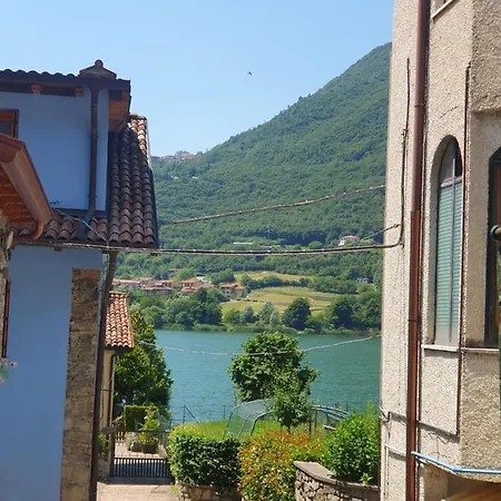 Casa Al Lago *